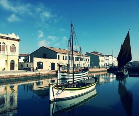 Grazioso appartamento sul Portocanale di Cesenatico (FC))