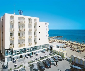 Hotel International - Direttamente sul mare