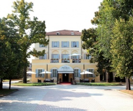 Rechigi Park Hotel